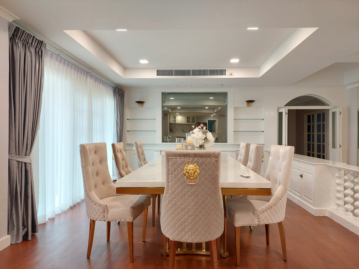 For SaleHouseSamut Prakan,Samrong : House for Sale with Tenant: Ladawan Srinagarindra, 138 Sq.Wah, Special Price!!