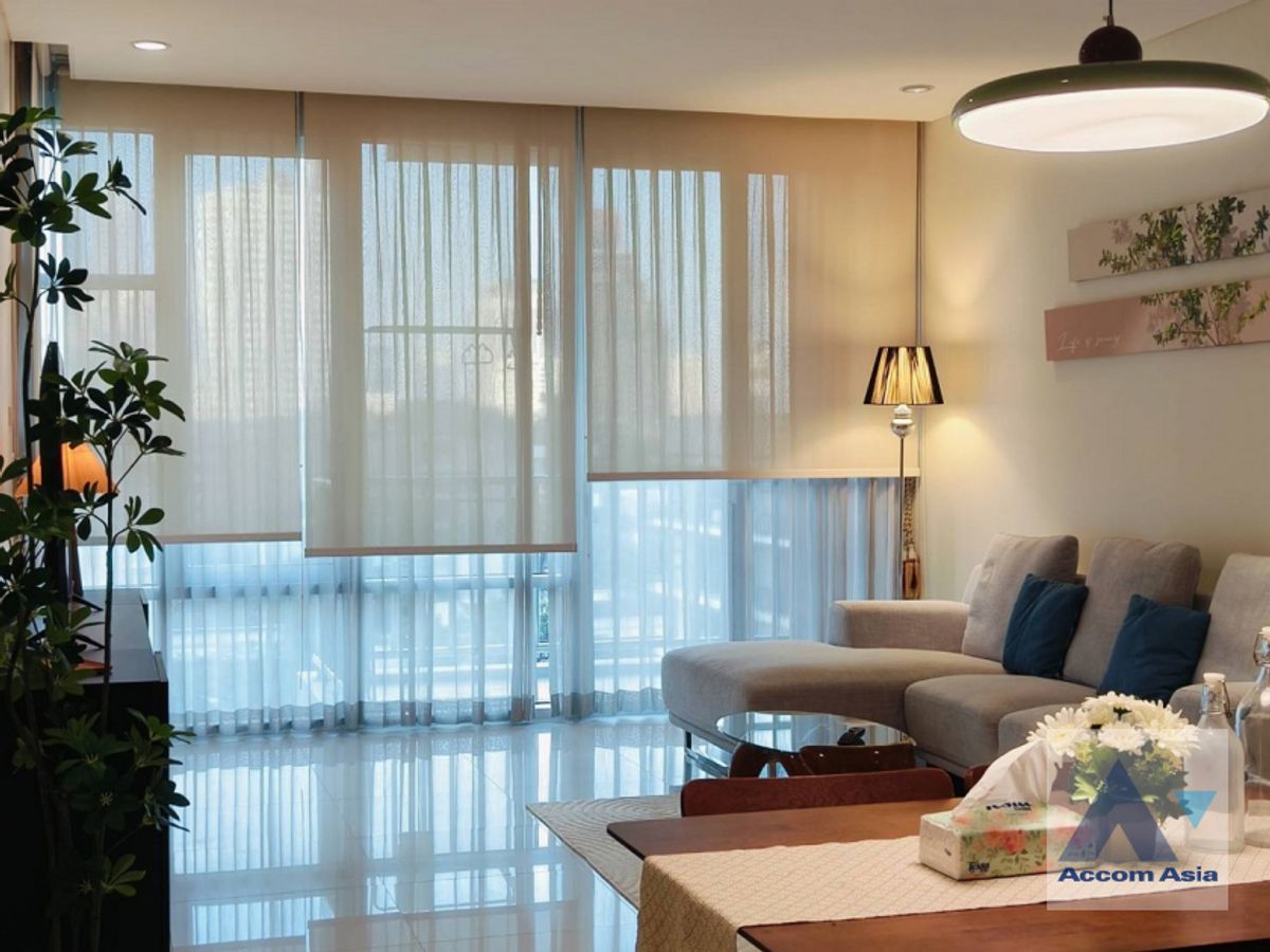 For RentCondoSukhumvit, Asoke, Thonglor : 🔼 AccomA 🔽 Pet friendly 2 Bedrooms Condominium for Rent in Sukhumvit, Bangkok near BTS Ekkamai at Fullerton Sukhumvit (AA43388)