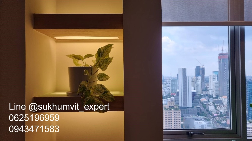 For RentCondoSukhumvit, Asoke, Thonglor : BTS Thonglor, luxury serviced apartment for rent, 1 bedroom, 1 bathroom, area 65 sq m., modern style.