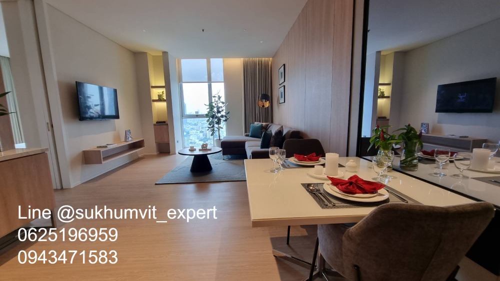 For RentCondoSukhumvit, Asoke, Thonglor : BTS Thonglor, luxury serviced apartment for rent, 1 bedroom, 1 bathroom, area 65 sq m., modern style.