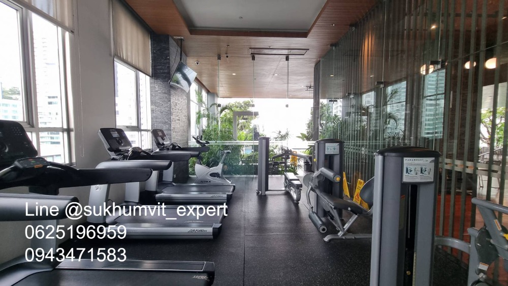 For RentCondoSukhumvit, Asoke, Thonglor : BTS Thonglor, luxury serviced apartment for rent, 1 bedroom, 1 bathroom, area 65 sq m., modern style.