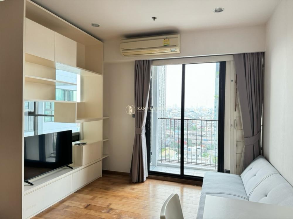 For RentCondoWongwianyai, Charoennakor : For Rent Condo Fuse Sathorn Taksin  Fully Furnished Ready to move in Special Price‼️