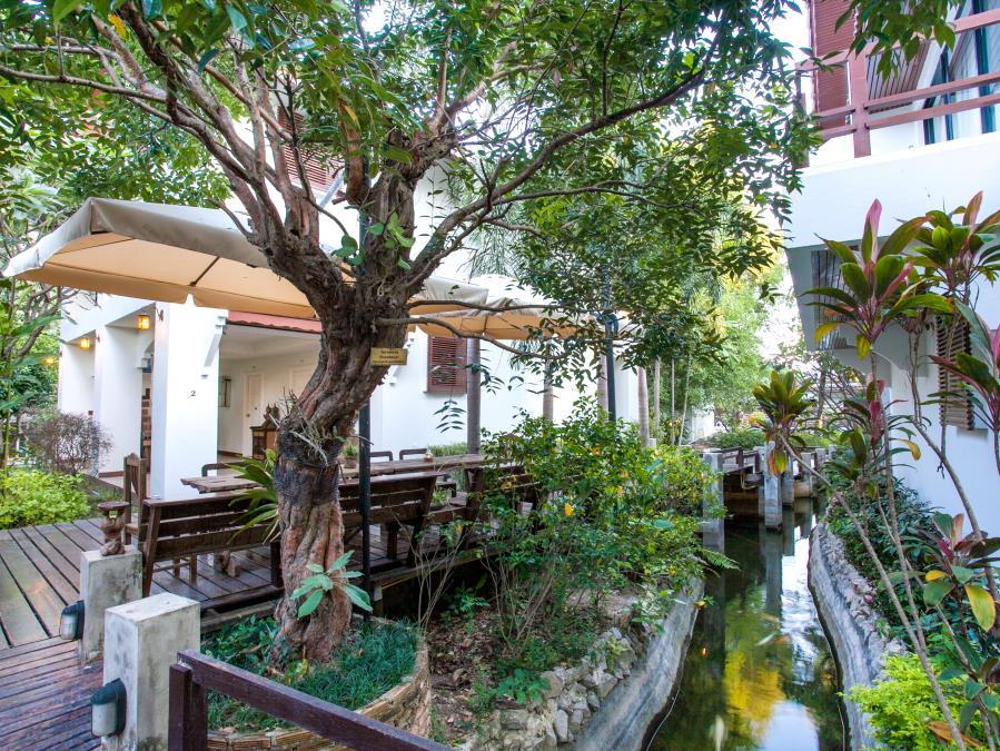 ขายกิจการโรงแรม & กิจการอพาร์ตเมนต์เชียงใหม่ : ขายด่วน The 9 Thasala กับ Rim Tara boutique resort อ. เมือง เชียงใหม่