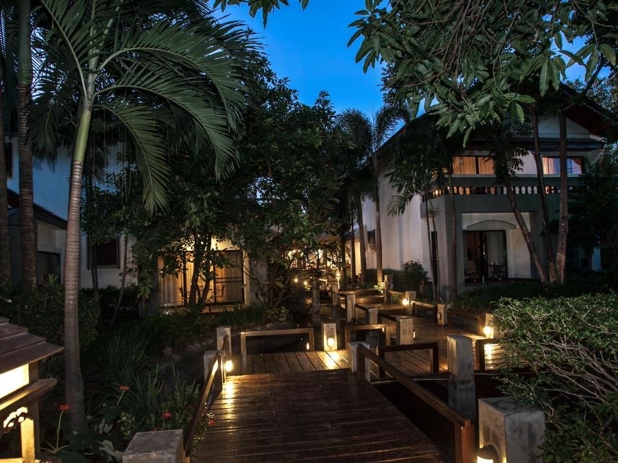 ขายกิจการโรงแรม & กิจการอพาร์ตเมนต์เชียงใหม่ : ขายด่วน The 9 Thasala กับ Rim Tara boutique resort อ. เมือง เชียงใหม่