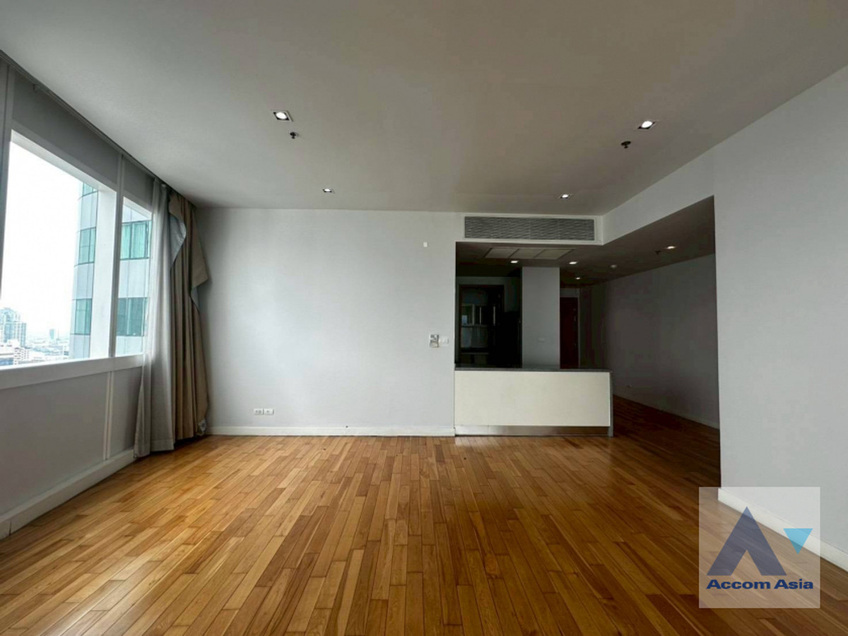 ให้เช่าคอนโดสุขุมวิท อโศก ทองหล่อ : 🔼 AccomA🔽  3 Bedrooms Condominium for Rent in Sukhumvit, Bangkok near MRT Sukhumvit - BTS Asok at Millennium Residence @ Sukhumvit (AA45621)