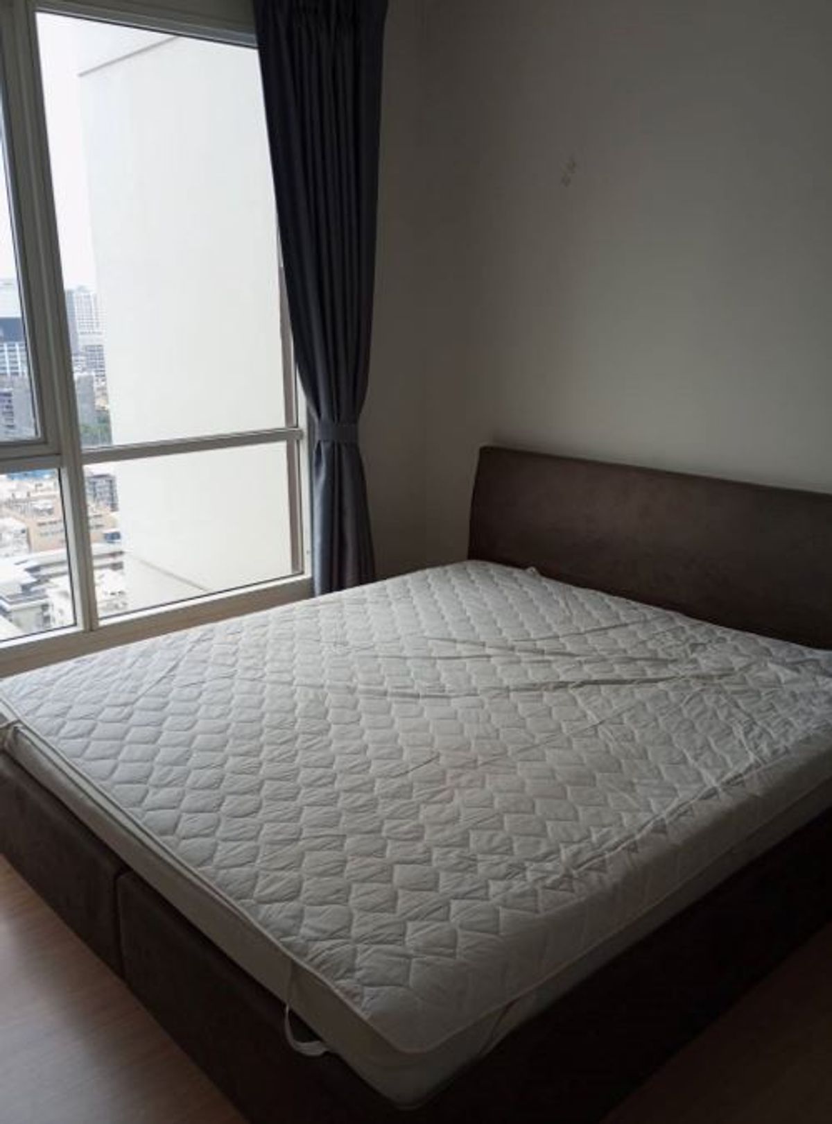For RentCondoRatchathewi,Phayathai : For rent: The Complete Ratchaprarop, 19th floor, Building B.