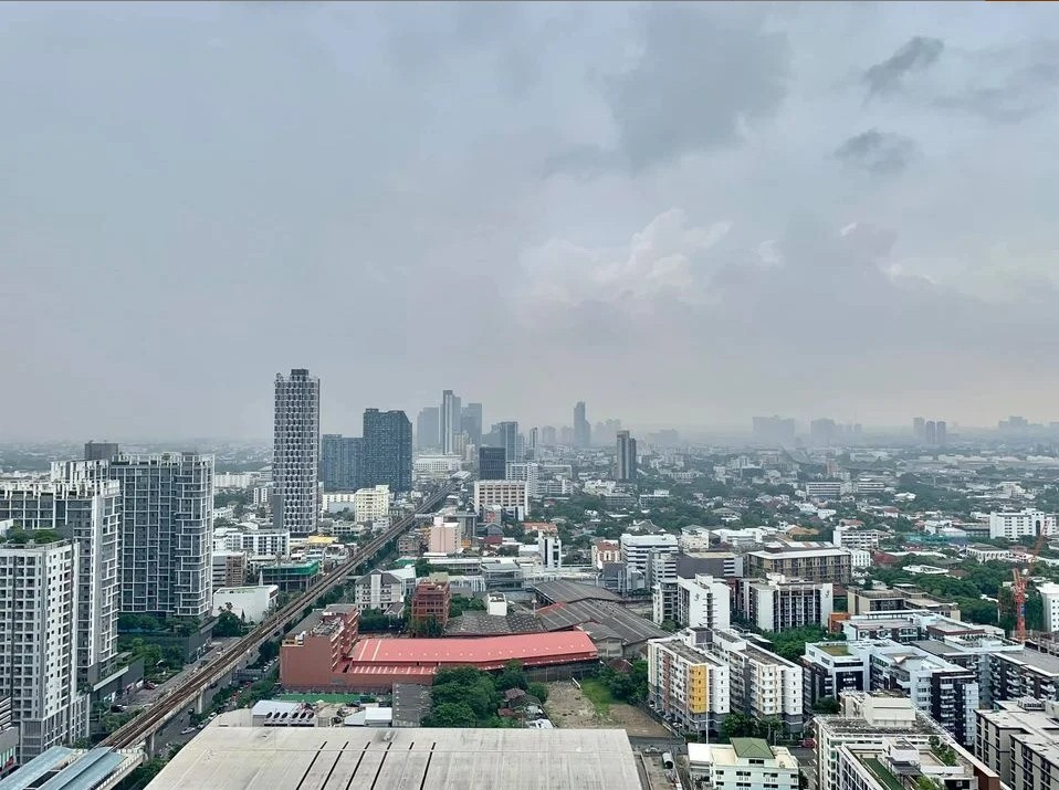 ให้เช่าคอนโดอ่อนนุช อุดมสุข : Rhythm S.50 35 sq.m. Sell & Rent Eng 中 日 Please add LINE ID @806qphgn o8415o5483