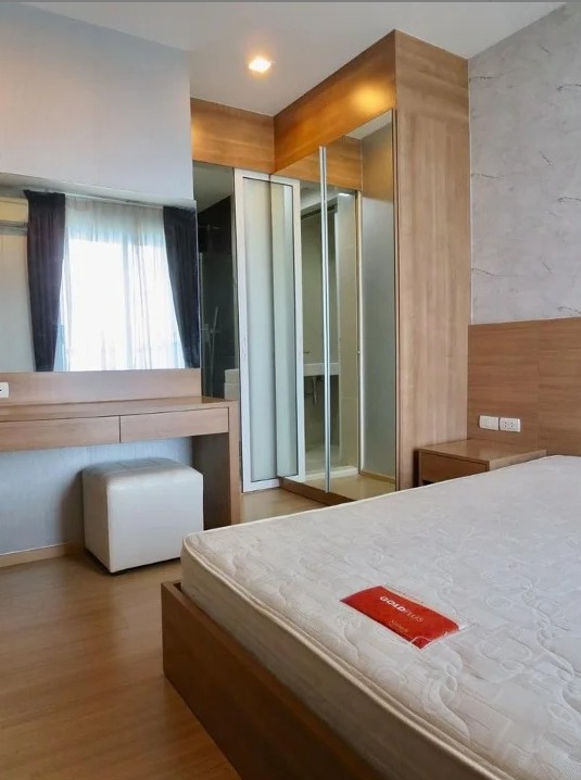 ให้เช่าคอนโดอ่อนนุช อุดมสุข : Rhythm S.50 35 sq.m. Sell & Rent Eng 中 日 Please add LINE ID @806qphgn o8415o5483