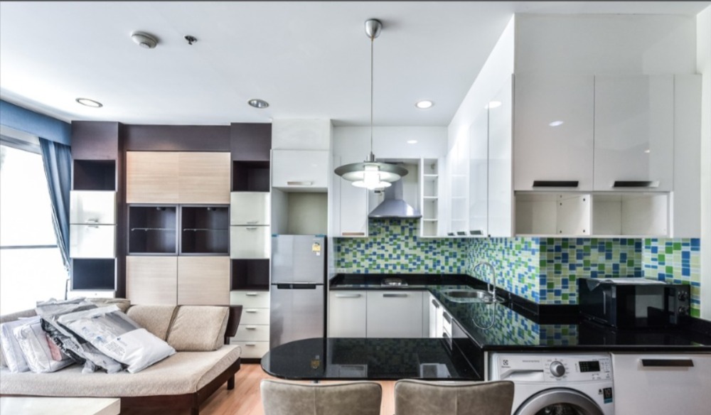 For RentCondoRatchathewi,Phayathai : Address Siam 58 sq.m. Sell ​​& Rent Eng 中 日 Please add LINE ID @806qphgn o8415o5483