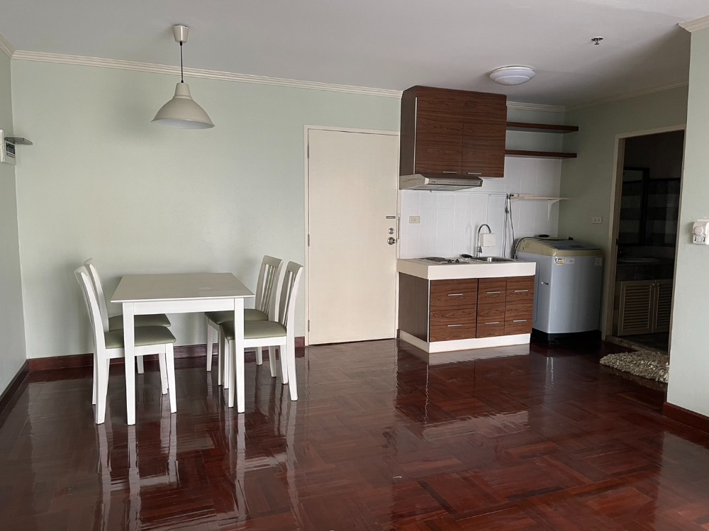 For SaleCondoSilom, Saladaeng, Bangrak : Sale Silom Suite Condo (Sathorn 12)