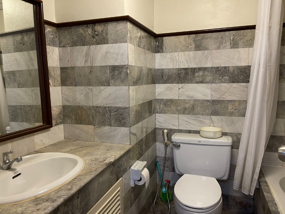 For SaleCondoSilom, Saladaeng, Bangrak : Sale Silom Suite Condo (Sathorn 12)