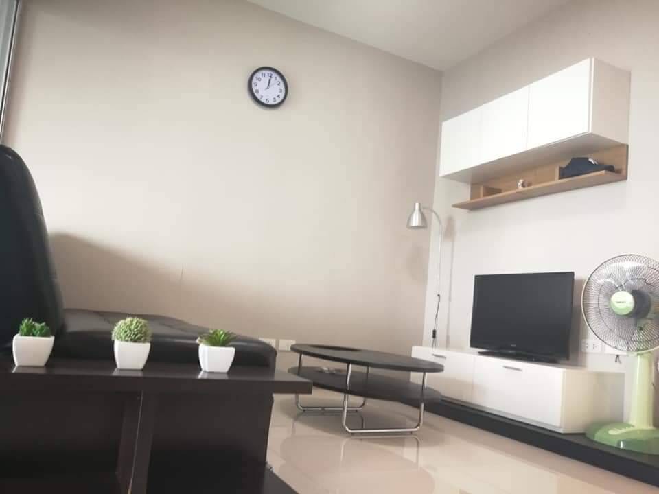 ขายคอนโดรามคำแหง หัวหมาก : S-FMR161  ขายคอนโด ฟิวส์โมเบียส รามคำแหง, 30 ตรม. ชั้น 2 แต่งครบ 2.4 ล้าน 064-959-8900