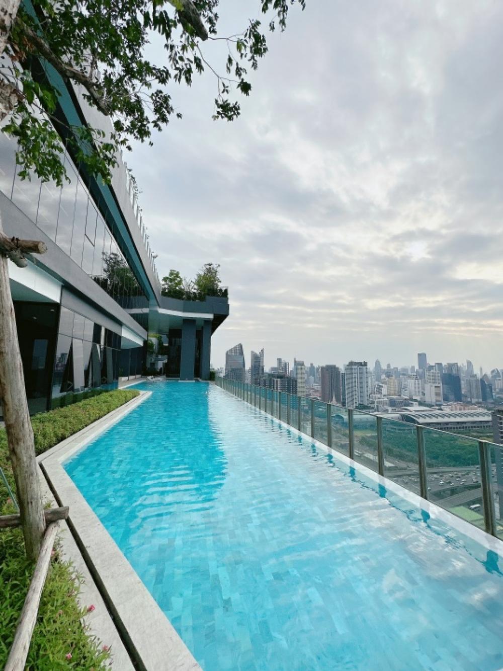 For SaleCondoRama9, Petchburi, RCA : Cheap installments 16,000/month, new room, 1st hand, free down payment 0 baht, guaranteed best price by Ananda project sales