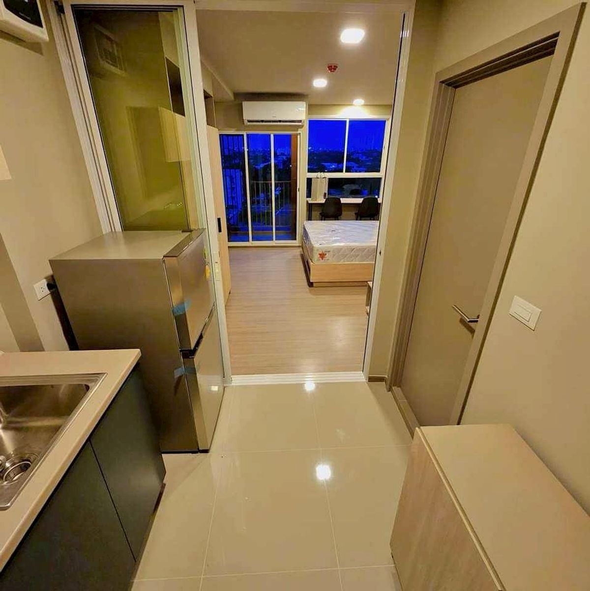 ให้เช่าคอนโดปิ่นเกล้า จรัญสนิทวงศ์ : 🔥Low rise🔥 เช่า  Dcondo Panaa มีรถรับส่งศิริราช 🔥