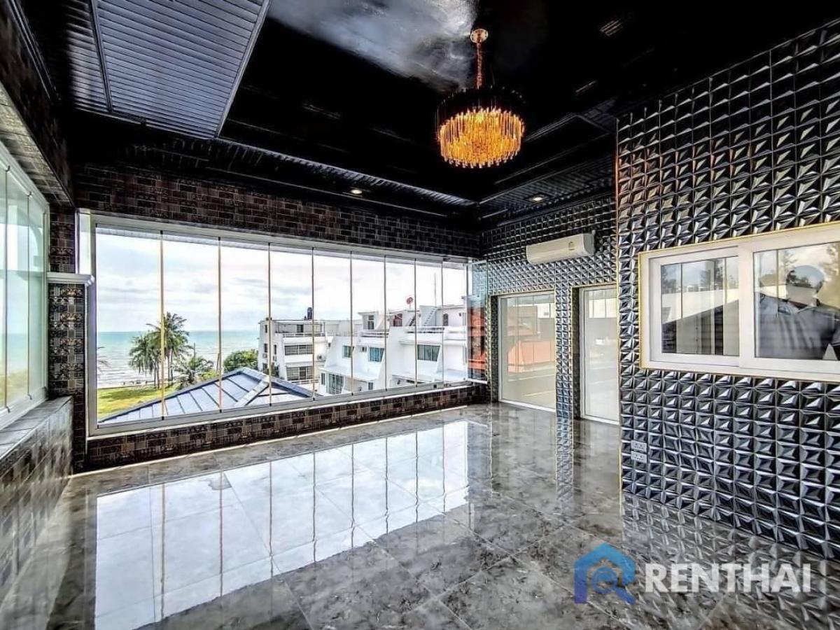 For SaleHousePattaya, Bangsaen, Chonburi : For sale house 4 bedrooms at Na Jomtien