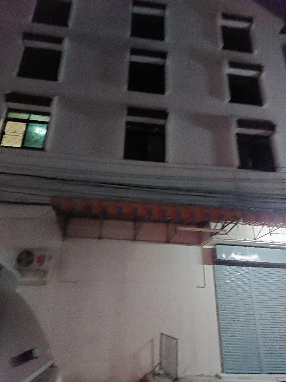 For SaleShop HouseMahachai Samut Sakhon : Shophouse, corner room, good location, able to trade.