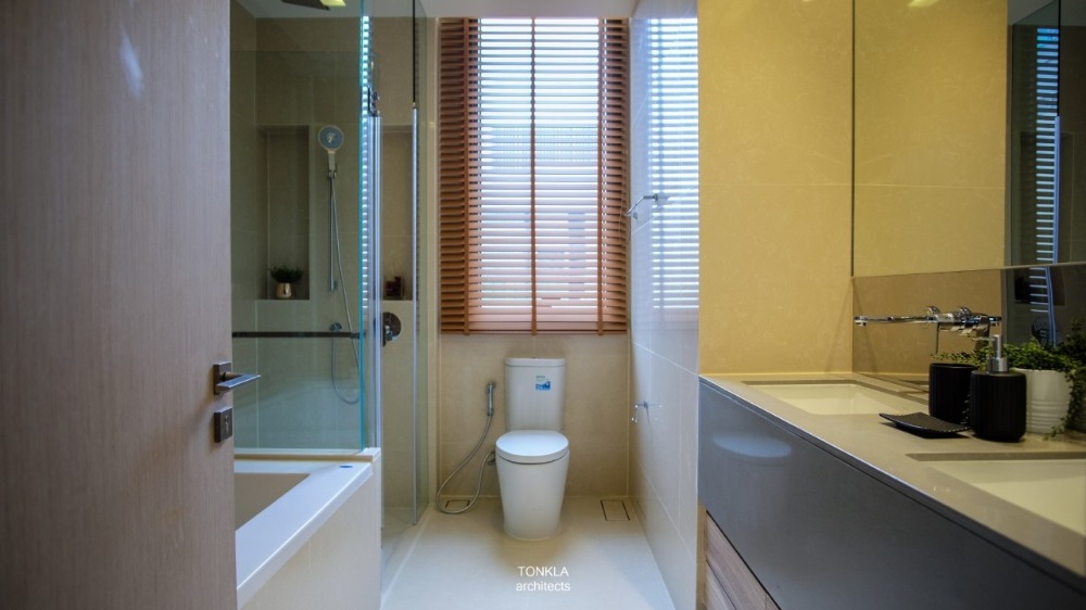 For SaleCondoSukhumvit, Asoke, Thonglor : Beautiful room for sale, THE ESSE ASOKE Condo, The Esse Asoke *near BTS Asoke*