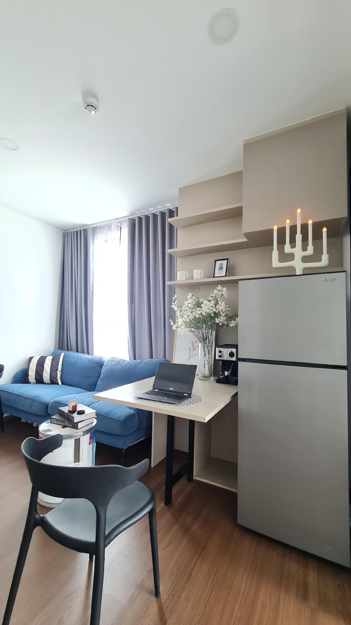For RentCondoMin Buri, Romklao : 🔥🔥🔥🚩Top floor🚩Pool view🚩Corner room Origin 209, 31st floor, room 3121, 14,500 baht/month (owner rents out) 👉Selling for 3.5 million 👉North-east facing, not hot all day 👉The rooms walls are not attached to anyone 👉31st floor, room 3121, full furniture, 3 a