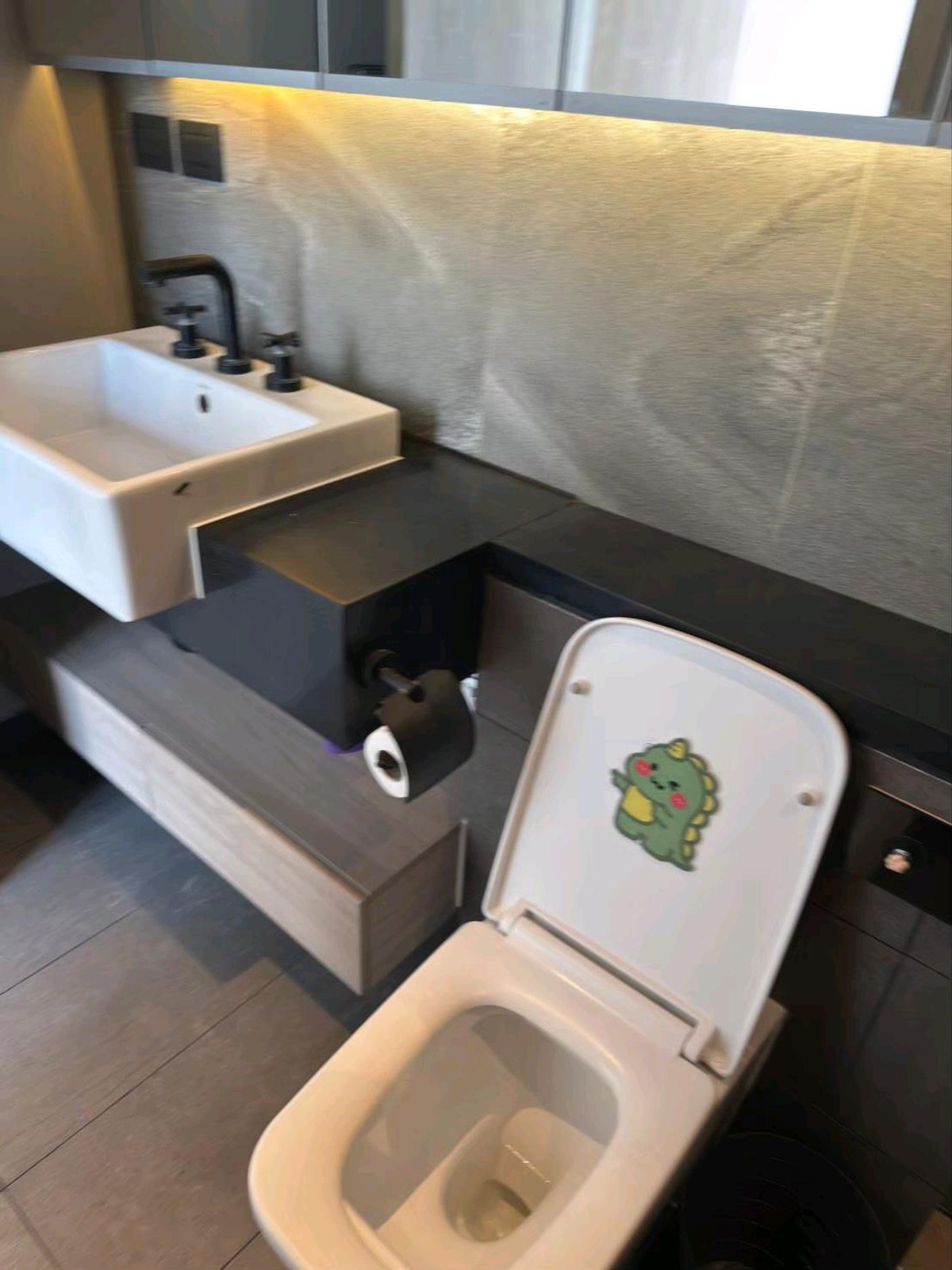 For RentCondoSukhumvit, Asoke, Thonglor : 📌For RENT | The Lofts Asoke - 1BR (35sqm) 30,000 THB