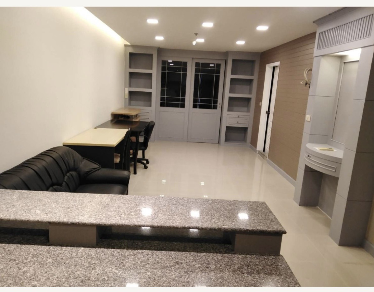 For SaleCondoSilom, Saladaeng, Bangrak : ขาย คอนโด สเตท ทาวเวอร์ BTS-สะพานตากสิน สีลม เขต บางรัก กรุงเทพ CX-141301