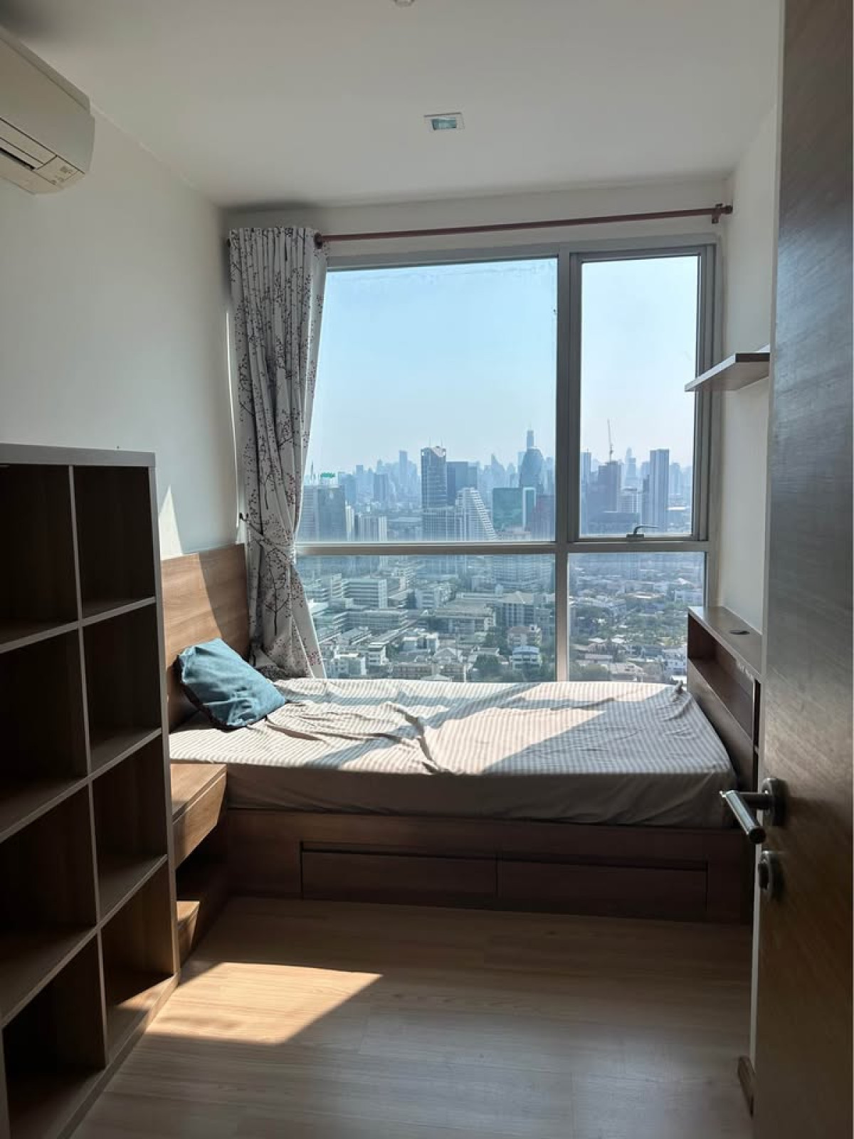 For SaleCondoSapankwai,Jatujak : For Sale Condo , Rhythm Phahol - Ari , BTS-Saphan Khwai , Sam Sen Nai , Phaya Thai , Bangkok   CX-147468