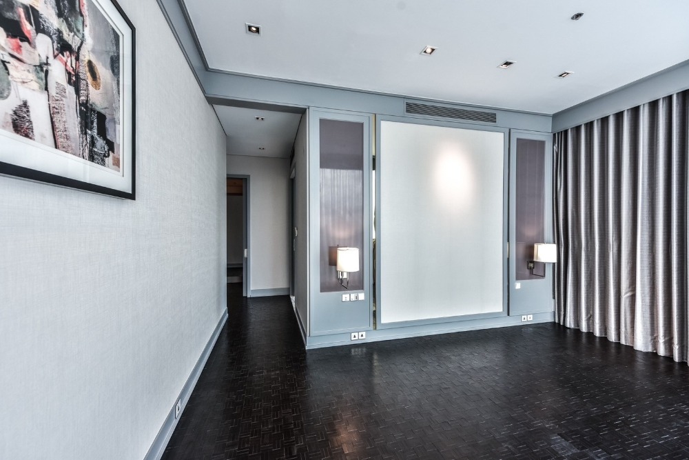 ให้เช่าคอนโดสาทร นราธิวาส : The Ritz - Carlton Residences for rent