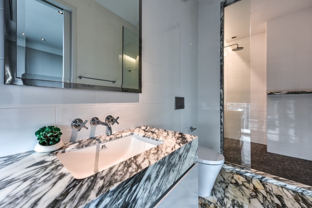 ให้เช่าคอนโดสาทร นราธิวาส : The Ritz - Carlton Residences for rent