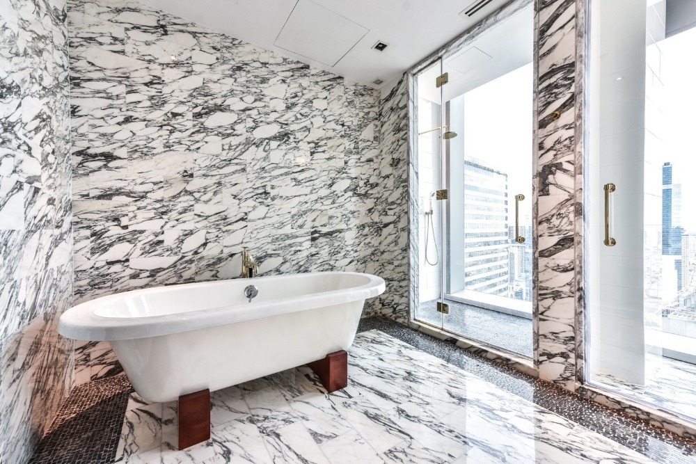 ให้เช่าคอนโดสาทร นราธิวาส : The Ritz - Carlton Residences for rent