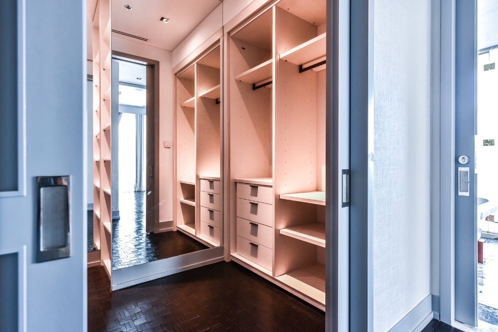 ให้เช่าคอนโดสาทร นราธิวาส : The Ritz - Carlton Residences for rent