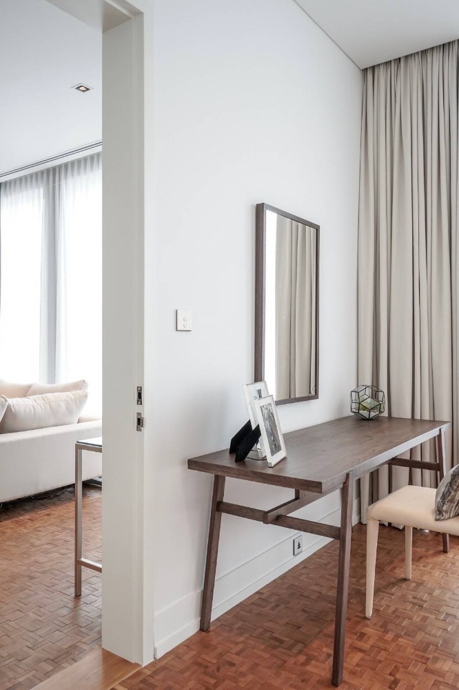 ให้เช่าคอนโดสาทร นราธิวาส : The Ritz - Carlton Residences for rent