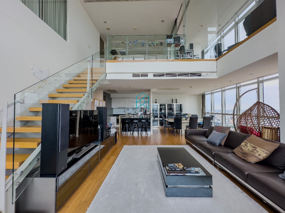 ขายคอนโดวงเวียนใหญ่ เจริญนคร : Exclusive, Rare, Riverfront, Hight Floor 3 Beds Duplex for Sale!