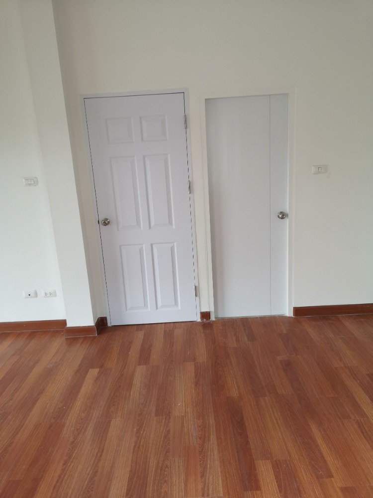 For SaleHouseNonthaburi, Bang Yai, Bangbuathong : Single house for sale Fully furnished, near the market, near Central Westgate, near the BTS, near the motorway.