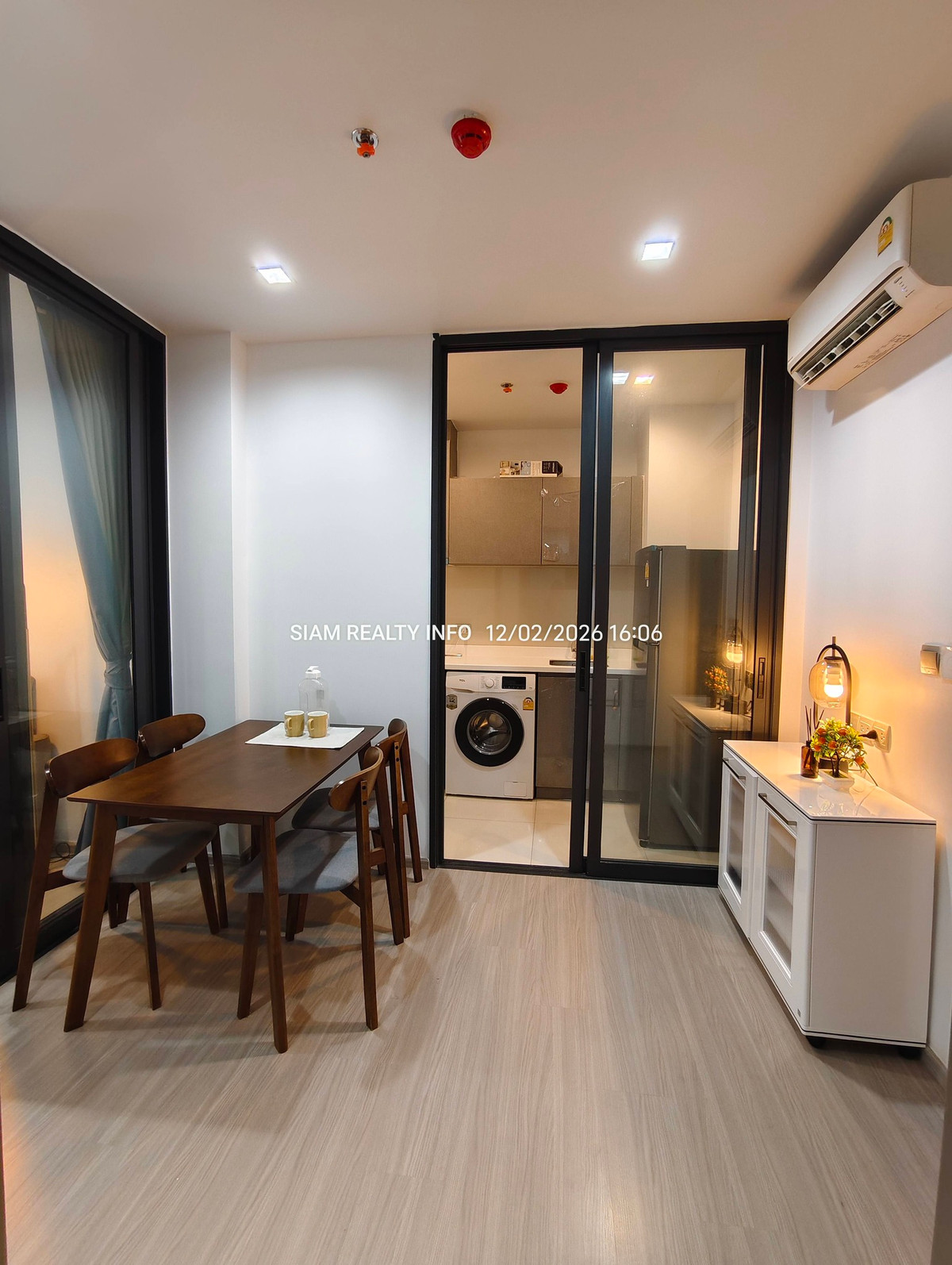 For RentCondoRama9, Petchburi, RCA : (Short term) LIFE ASOKE HYPE 2 Bedroom(6 FT Bed, Sofa Bed)🌸near MRT Rama9 for Rent Condo RAMA 9
