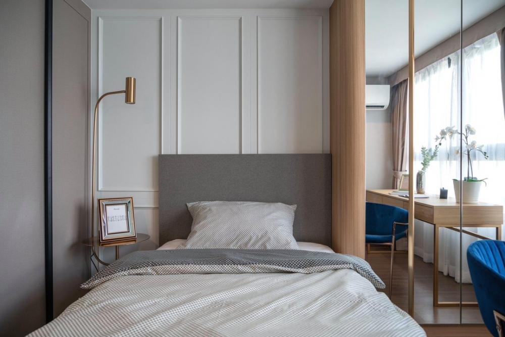 For SaleCondoRama9, Petchburi, RCA : Brand new room, 0 baht down payment, 2-story room, high floor, free of all expenses, low installments 20,000/month