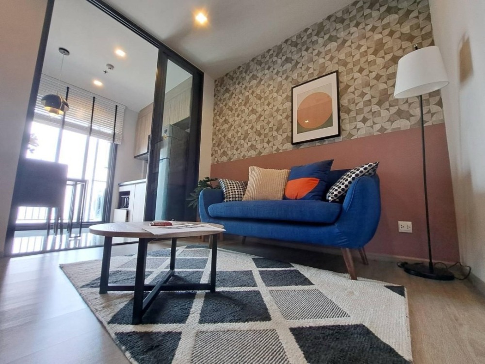 ให้เช่าคอนโดบางซื่อ วงศ์สว่าง เตาปูน : 32 ตร.ม ชั้น 30 (One bedroom)ติด MRT สีม่วง เดินทางสะดวก ไปเซนทรัลเวสเกต เซนทรัลลาดพร้าว เกตเวยบางซื่อ บิกซีและ7-11ไกล้ๆ ส่วนตัวไม่มีเสียงรถ คอนโดร่มรื่น พื้นที่สีเขียวเยอะ@ The Line Wongsawang