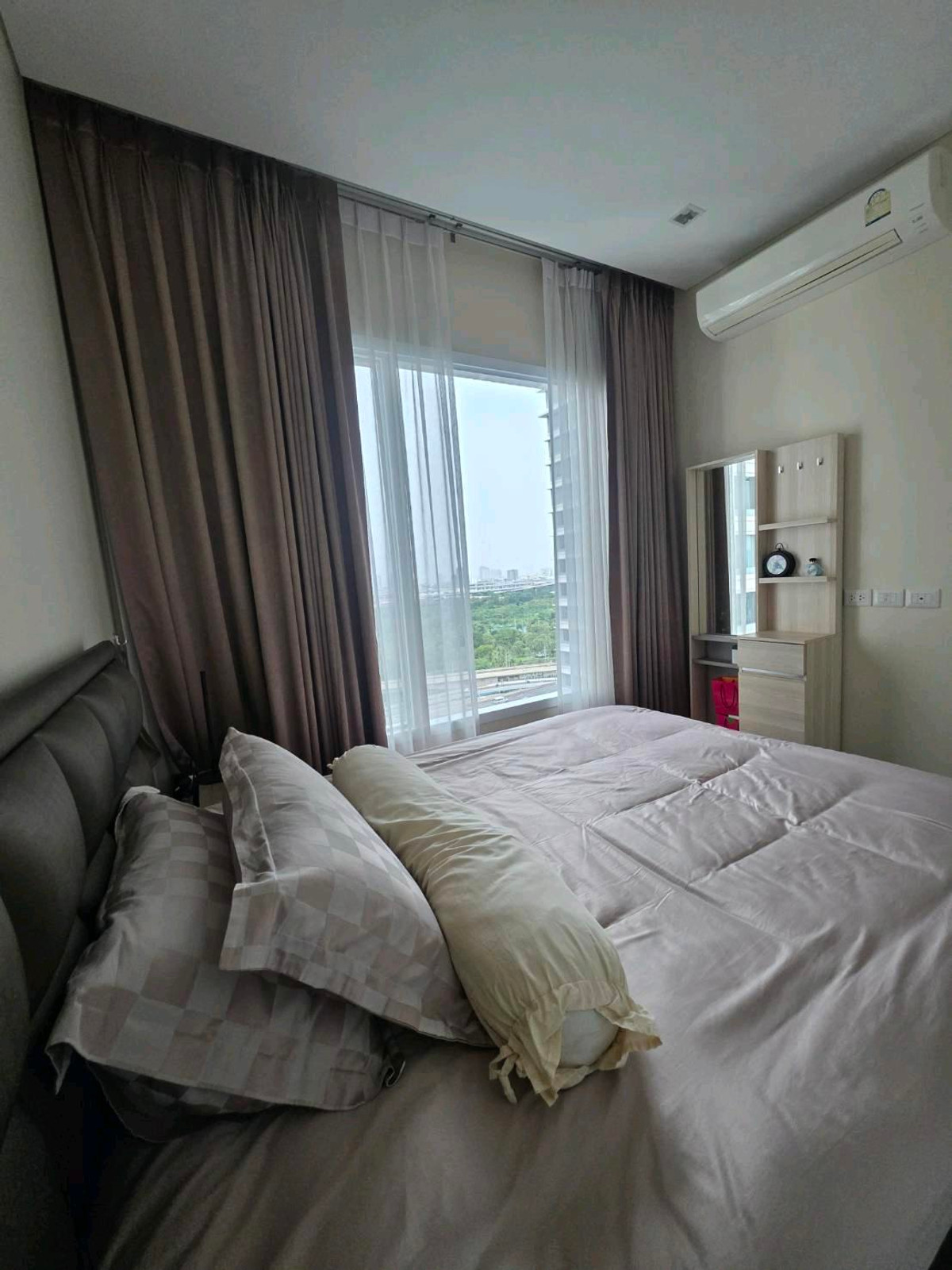 ขายคอนโดลาดพร้าว เซ็นทรัลลาดพร้าว : ขาย The Saint Residence 2 ห้องนอน