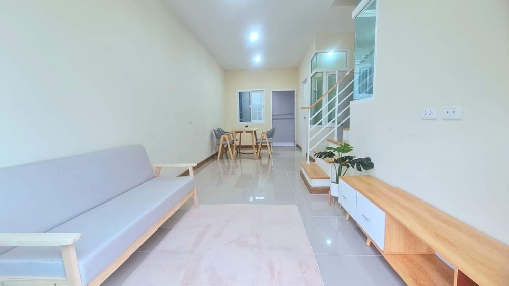 For SaleTownhomeLadkrabang, Suwannaphum Airport : K-5326 Urgent sale/rent! Golden Town 3 Bangna Suan Luang, beautiful house, open view, the back of the house doesnt collide with anyone.