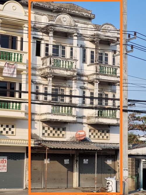 For SaleShop HousePathum Thani,Rangsit, Thammasat : Shophouse for sale, Lam Luk Ka, Pathum Thani, near Khu Khot BTS station