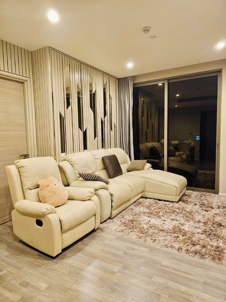 ขายคอนโดสาทร นราธิวาส : 🔥🔥ขายห้องโครงการ 𝐓𝐡𝐞 𝐑𝐨𝐨𝐦 𝐒𝐚𝐭𝐡𝐨𝐫𝐧 𝐒𝐭.𝐋𝐨𝐮𝐢𝐬 2Bed 2Bath พร้อมเฟอร์นิเจอร์และเครื่องใช้ไฟฟ้า- Corner Room  , Price 9.59MB Tel. 0959415999