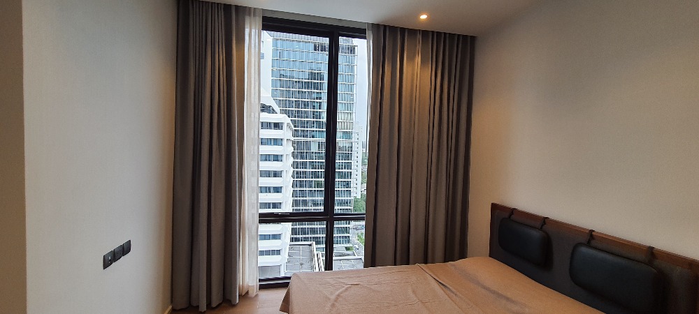 ให้เช่าคอนโดวิทยุ ชิดลม หลังสวน : ให้เช่า Muniq Langsuan ชั้นสูง วิวสวย แปลนสวยมาก หน้ากว้าง ห้องกว้างสวย  เห็นตึก 140 Wireless