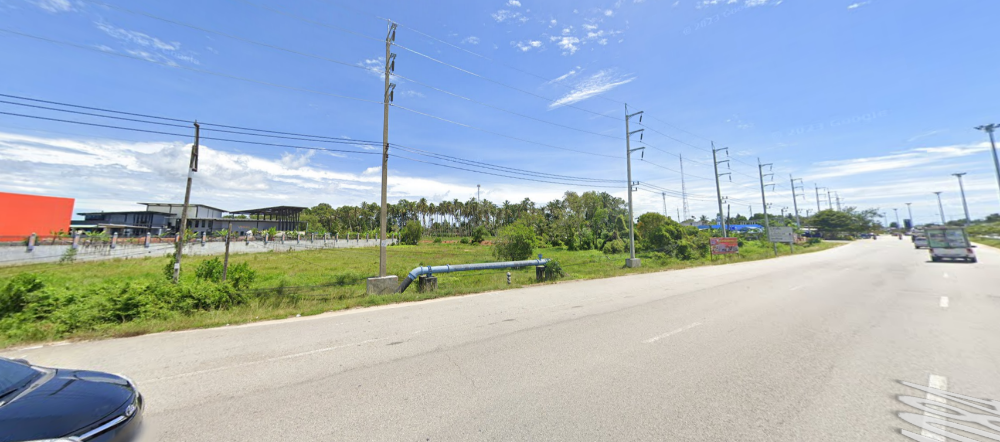 For SaleLandNarathiwat : Land for sale next to the main road, Ban Plak Pla, near Big C Narathiwat 2 Km.