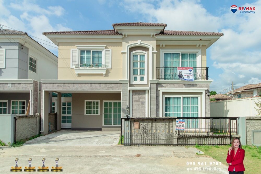 For SaleBang kae, Phetkasem : Single house for sale, Kanlapapruek, first section, Golden Neo Sathorn, area 38 sq m, renovated in 2022, no collapse, ready to move in, near BTS Wutthakat, convenient to travel, 10 minutes into the city, life is easier, selling for only 10.6 million baht.
