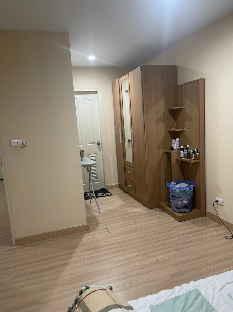 ขายคอนโดลาดพร้าว101 แฮปปี้แลนด์ : S-NID104  ขายคอนโด เดอะนิช ไอดี ลาดพร้าว130, ชั้น 2 วิวสระ 41 ตรม. 1.75 ล้าน 064-959-8900