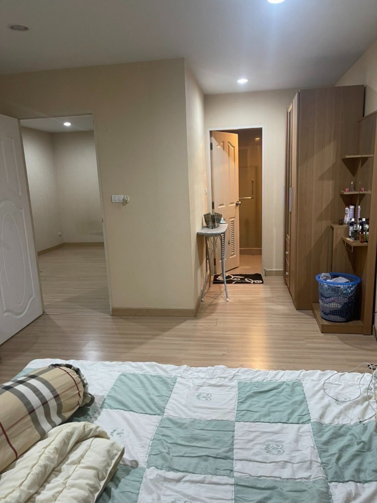 ขายคอนโดลาดพร้าว101 แฮปปี้แลนด์ : S-NID104  ขายคอนโด เดอะนิช ไอดี ลาดพร้าว130, ชั้น 2 วิวสระ 41 ตรม. 1.75 ล้าน 064-959-8900