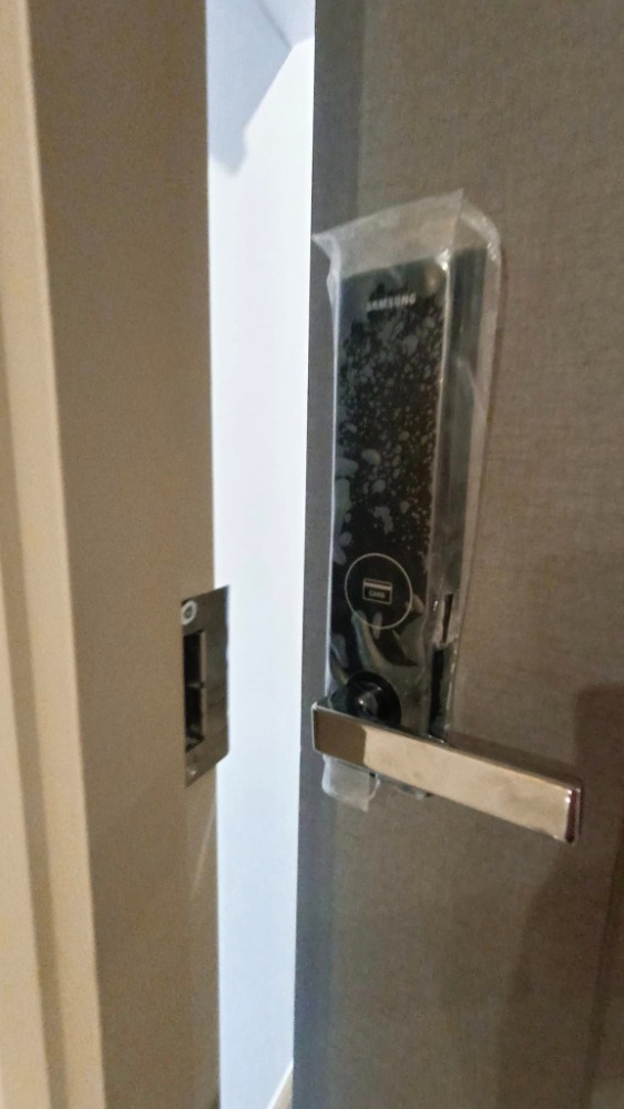 ให้เช่าคอนโดพระราม 9 เพชรบุรีตัดใหม่ RCA : ไอดีโอ พระราม 9 อโศก Ideo Rama9 Asoke คอนโดให้เช่า ติดถนนพระราม 9 ใกล้MRT พระราม 9