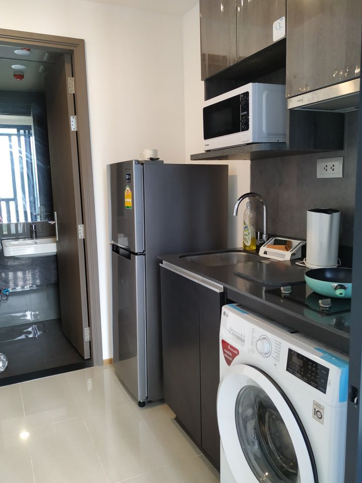 ให้เช่าคอนโดสยาม จุฬา สามย่าน : Ashton Chula - Silom【𝐑𝐄𝐍𝐓】🔥 ห้องSTUDIO เฟอร์นิเจอร์ & สิ่งอำนวยความสะดวกครบ ส่วนกลางวิวพาโนรามา  ใกล้ MRT สามย่าน พร้อมอยู่กันยายน 🔥ติดต่อไลน์ไอดี: @hacondo