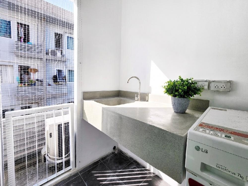 ขายคอนโดอ่อนนุช อุดมสุข : พร้อมอยู่เลย สวย ตรงปกแน่นอ!!  ใกล้รถไฟฟ้า 2 สาย  aspace สุขุมวิท77