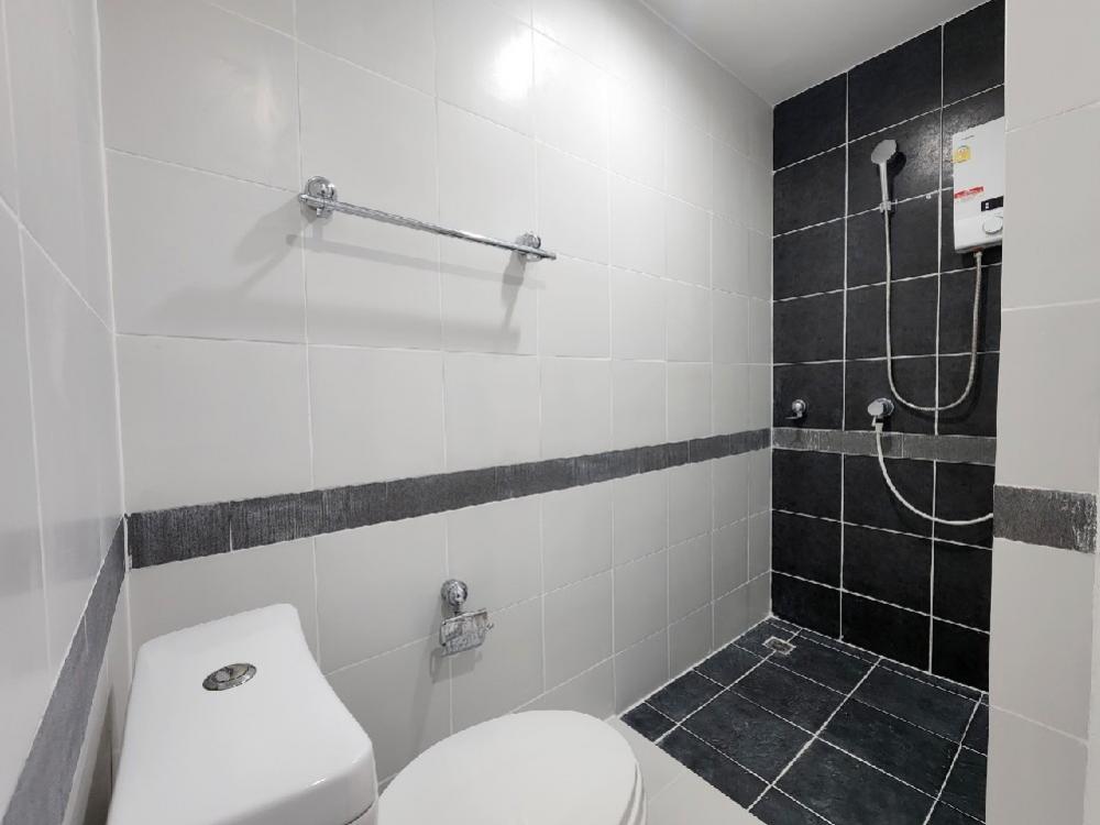 ขายคอนโดอ่อนนุช อุดมสุข : ห้องสวย วิวสระ กั้นห้องเหมือนอยู่รีสอร์ทกลางกรุงเลย 35 sqm aspace สุขุมวิท 77