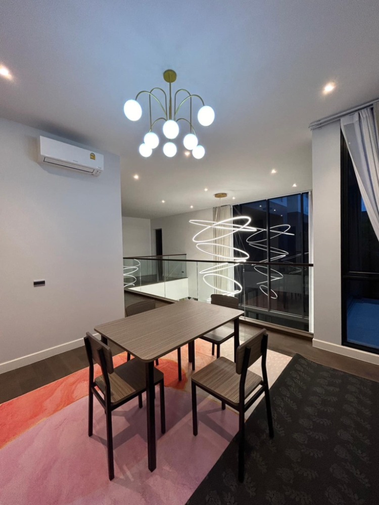 For RentHousePattanakan, Srinakarin : 4 Bedroom 🏡🌳(For Rent) BuGaan Krungthep Kreetha