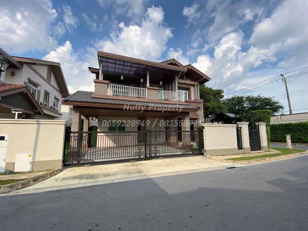 For SaleHouseBangna, Bearing, Lasalle : For Sale Nantawan Bangna Km.7, corner plot 94 square wah.